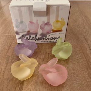 Set of 4 Frosted Glass Bunny Rabbit Candleholders Celebration With Warmest Wish‎